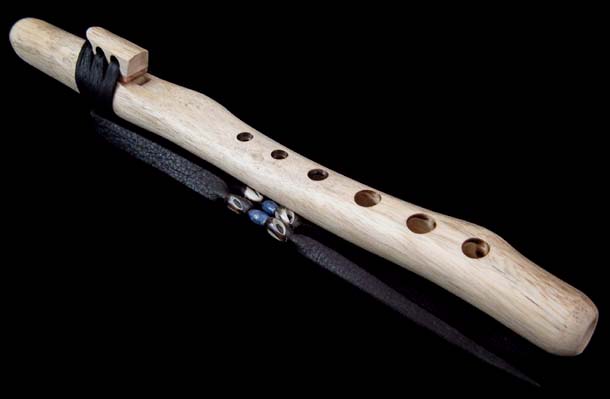Oak Branch Flute in High F with Lapis Lazuli Inlay from Dryad Flutes