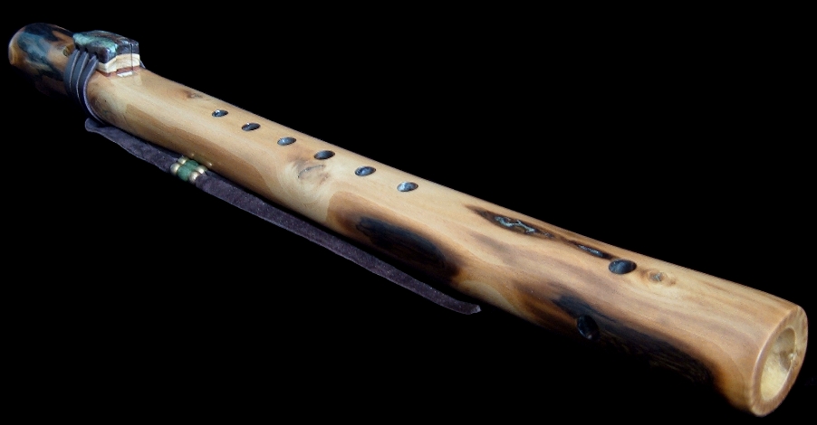 Walnut Branch Flute in F#m from Dryad Flutes